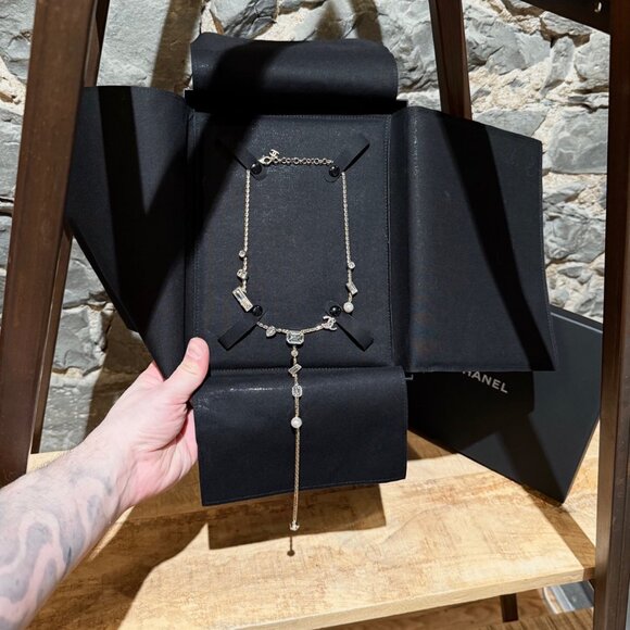 Chanel 22C Champagne Gold Crystals Pearls CC Chain Drop Necklace - Picture 3 of 11